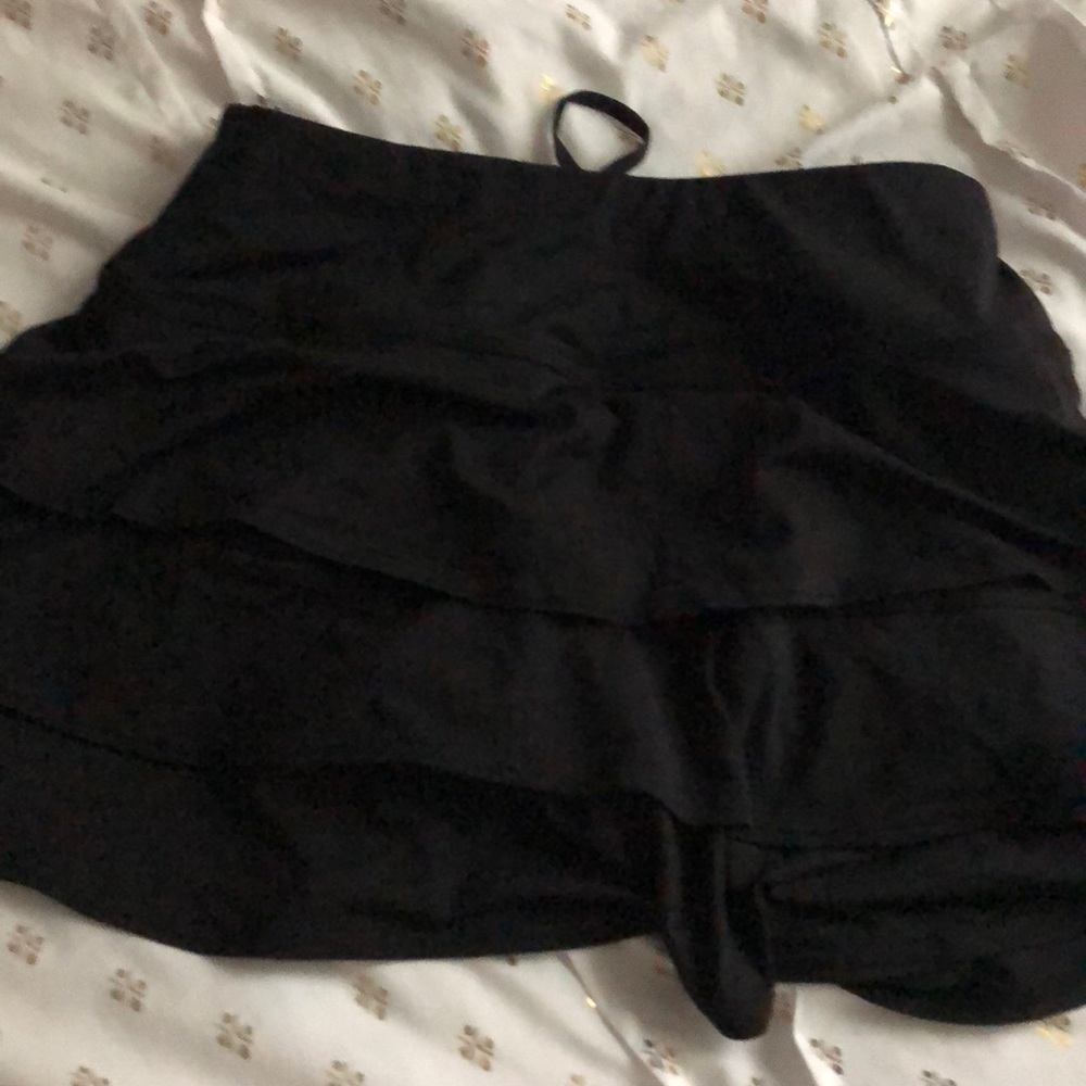 Black athleta tennis skirt